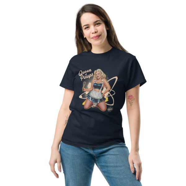 T-shirt Pin-Up Pâtissière – Une Touche de Gourmandise et de Style Rétro – Image 2