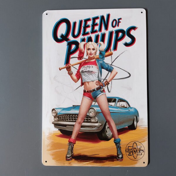 harley quinn voiture 1970
