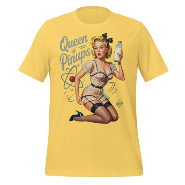 pin-up en lingerie et bouteille de lait 01